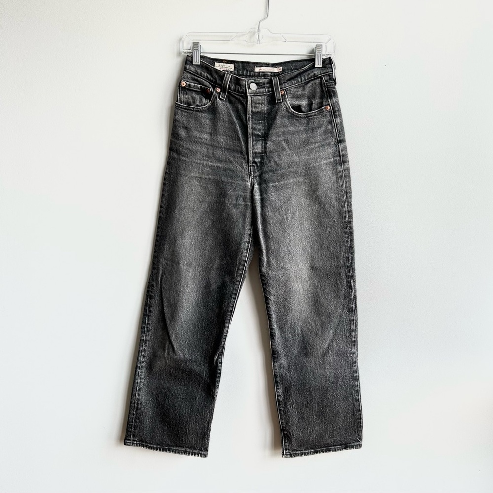 Levi’s rib cage straight jeans